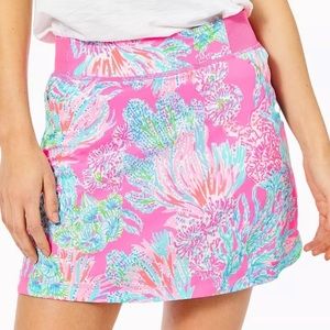 Lilly Pulitzer run around skort seaing things